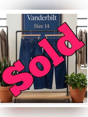 Gloria Vanderbilt Dark Blue Wide-Leg Jeans size